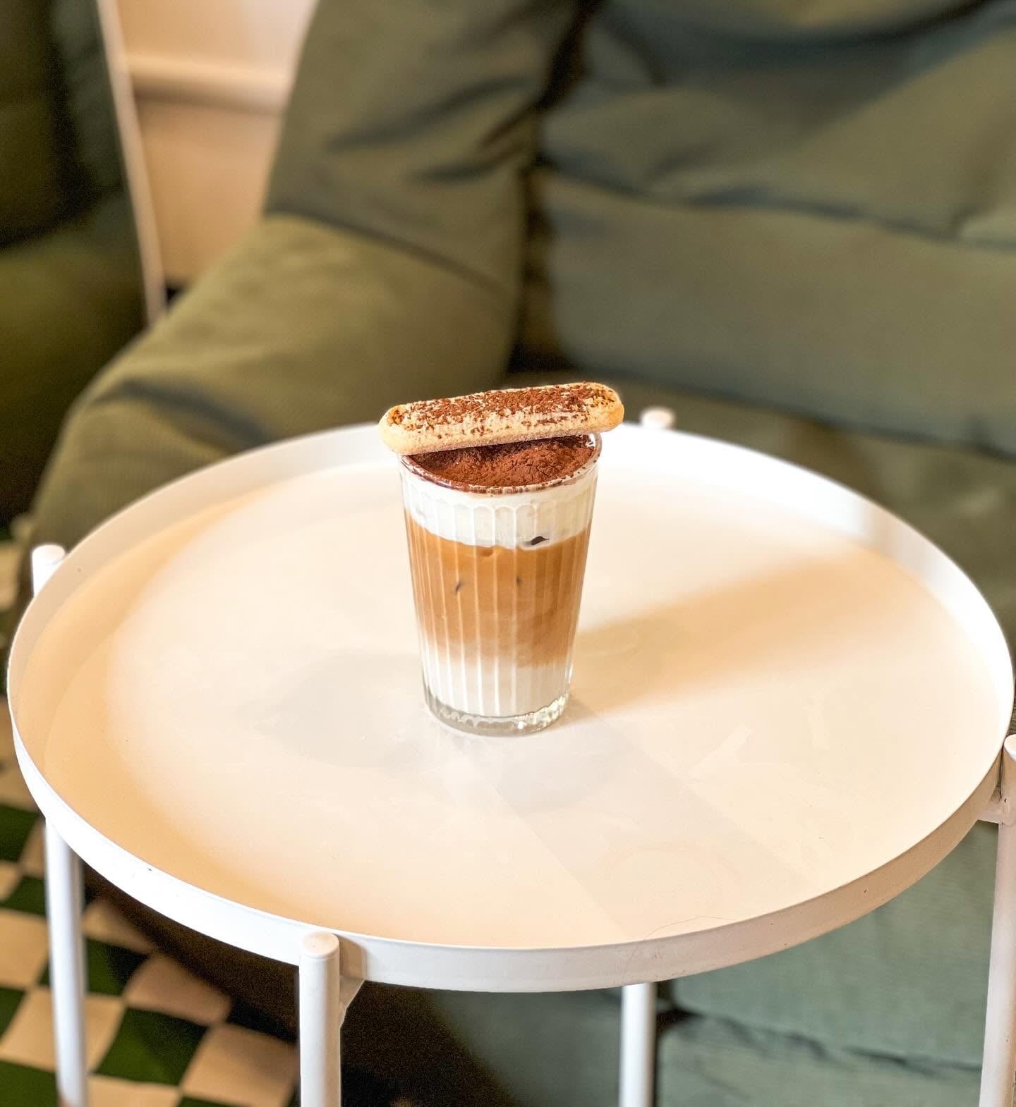 TCR Velvet Flat White