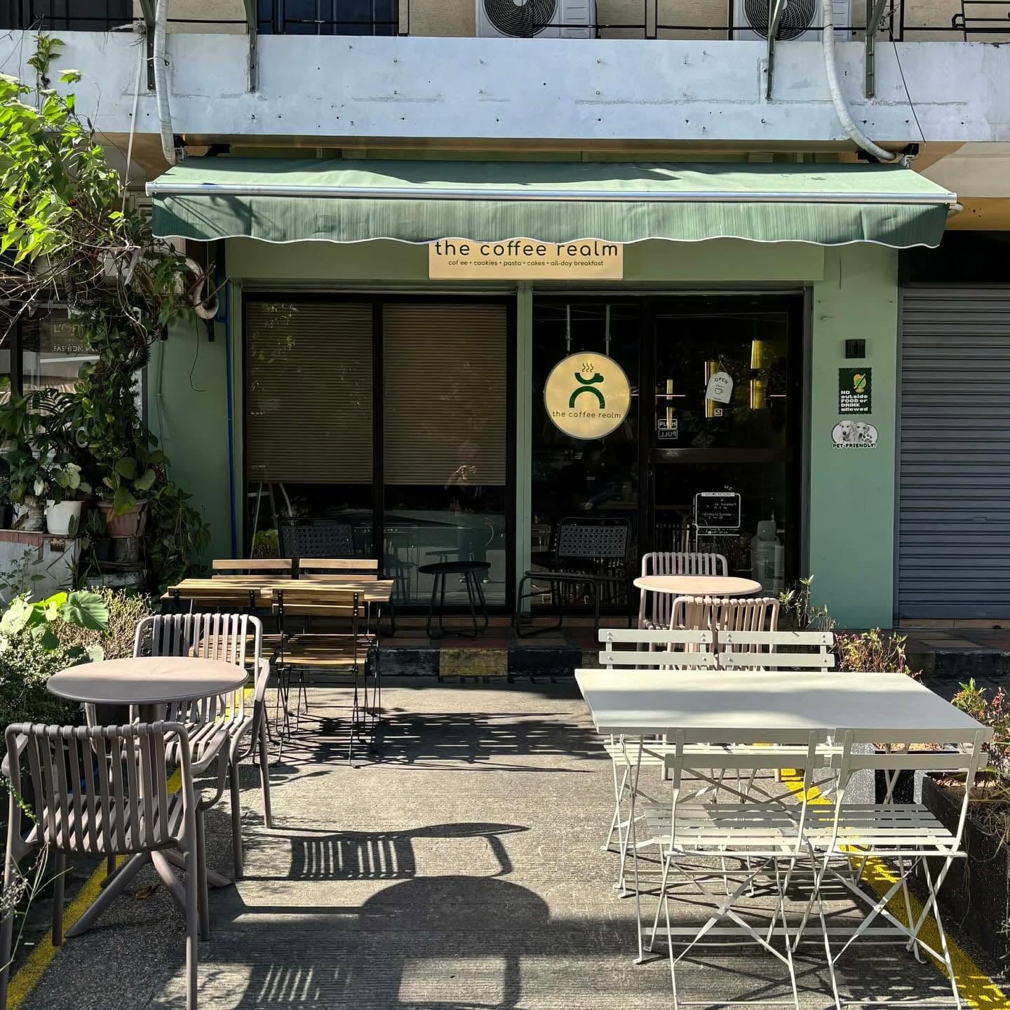 Inside The Coffee Realm